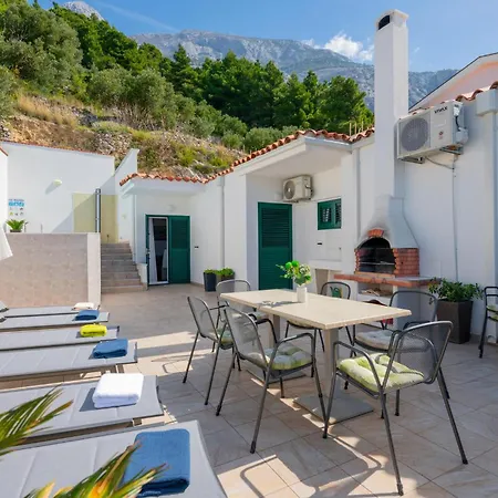 Stunning In * Makarska