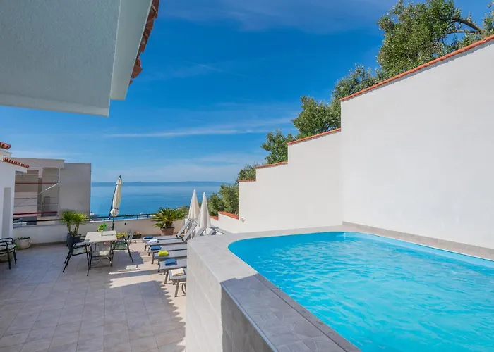 Stunning In * Makarska