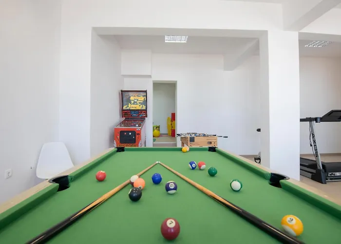 Stunning In Vakantiehuis Makarska