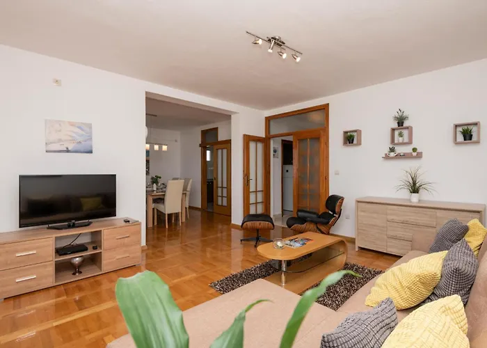 Stunning In Makarska